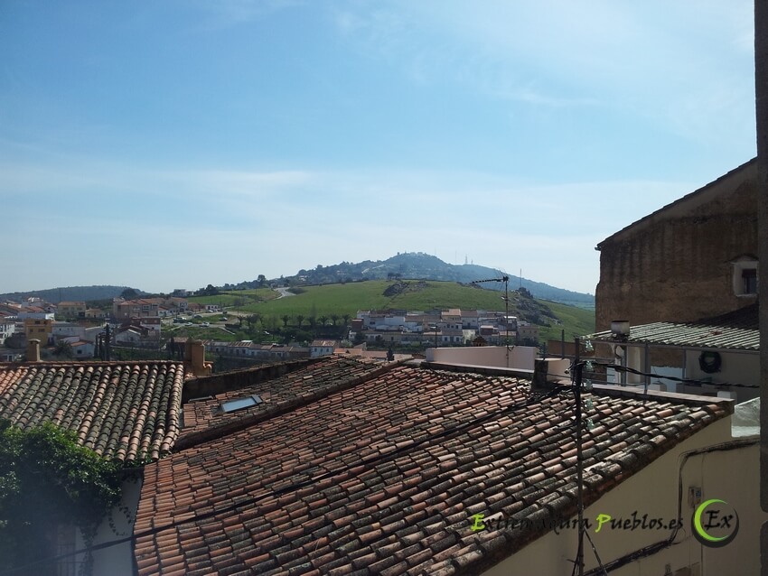 Ver Vistas a la montaña de Cáceres