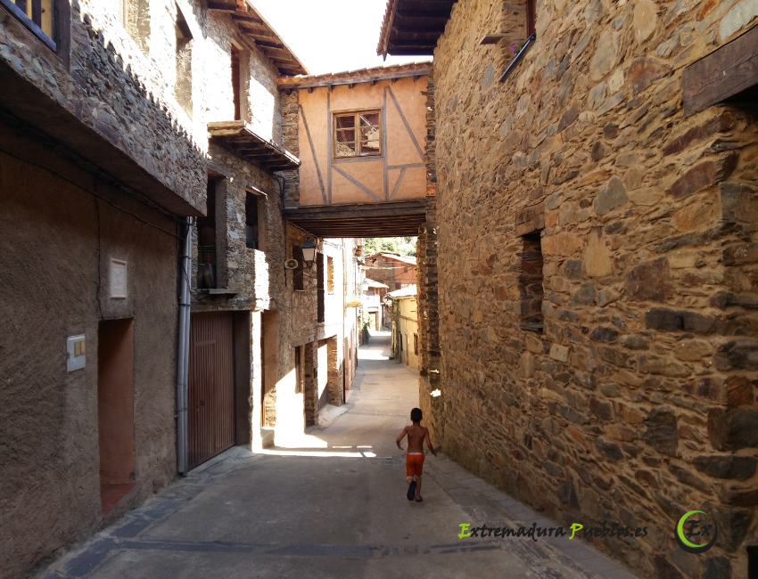 Ver Pasarela Robledillo de Gata