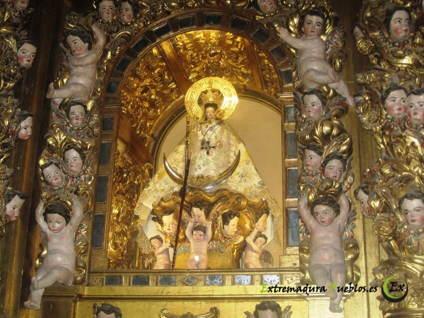 Ver Imagen Ntra Sra de la Montaña