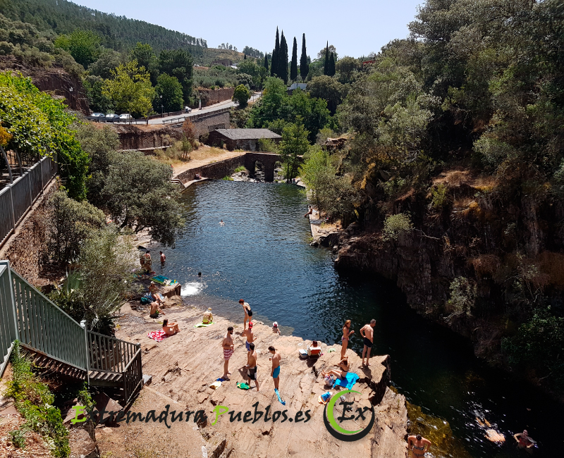 Ver Piscina natural de Las Mestas