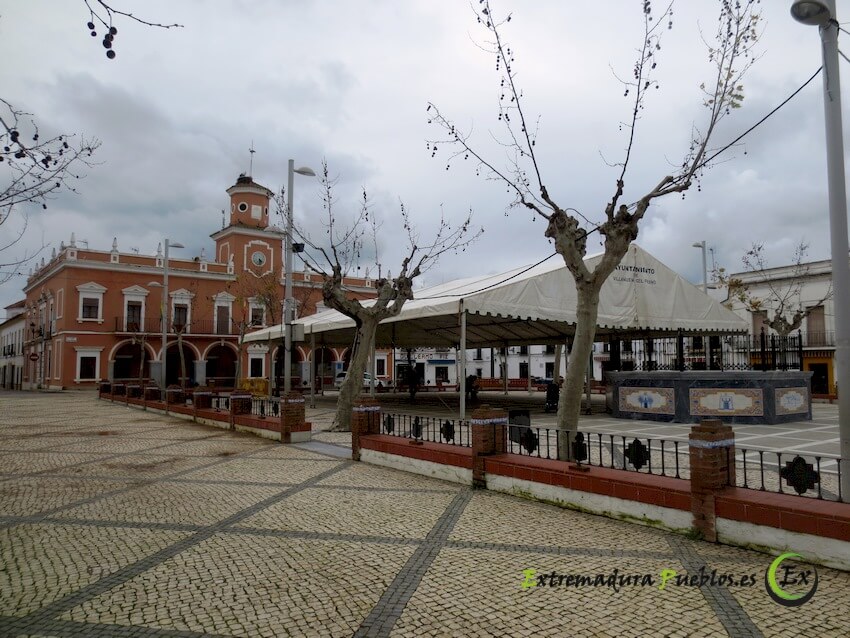 Ver Villanueva del Fresno