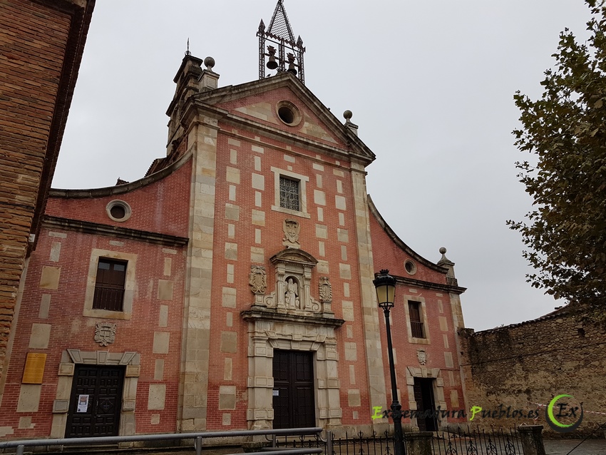 Ver Iglesia de San Juan Bautista Hervás
