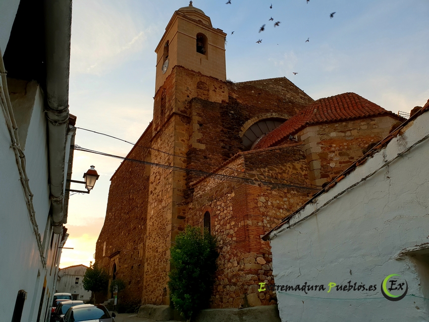 Ver Campanario Iglesia de San Juan en Deleitosa