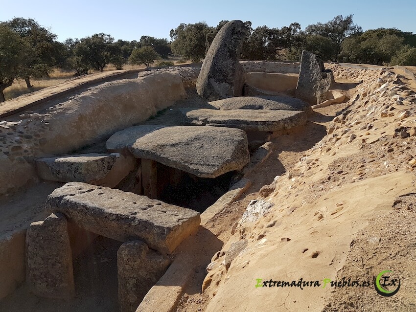 Ver Dolmen de Lácara