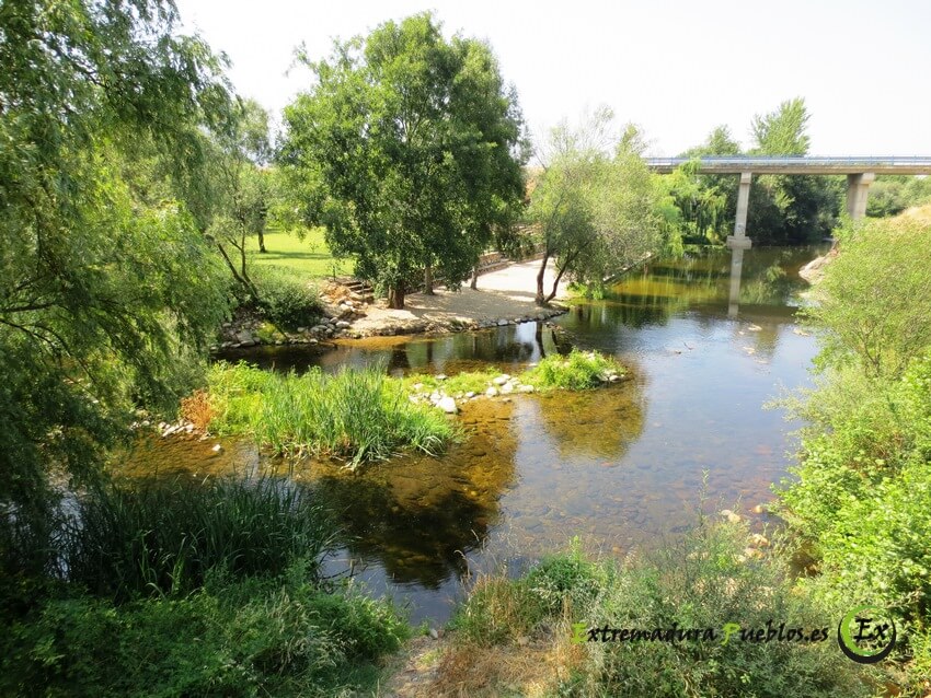 Ver Piscina natural de Abadía